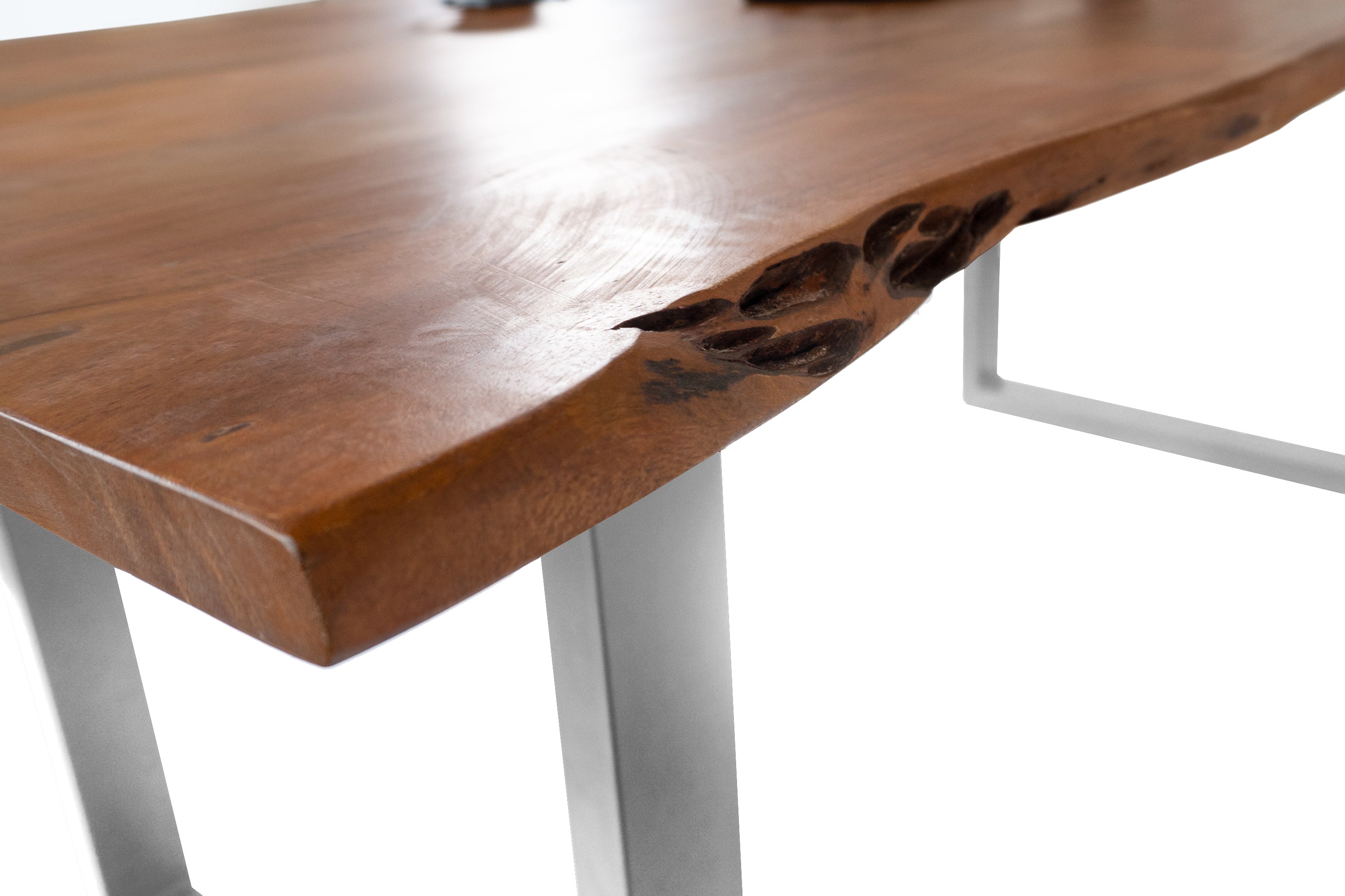 #nussbaumfarben #220x100 #u-gestellsilber