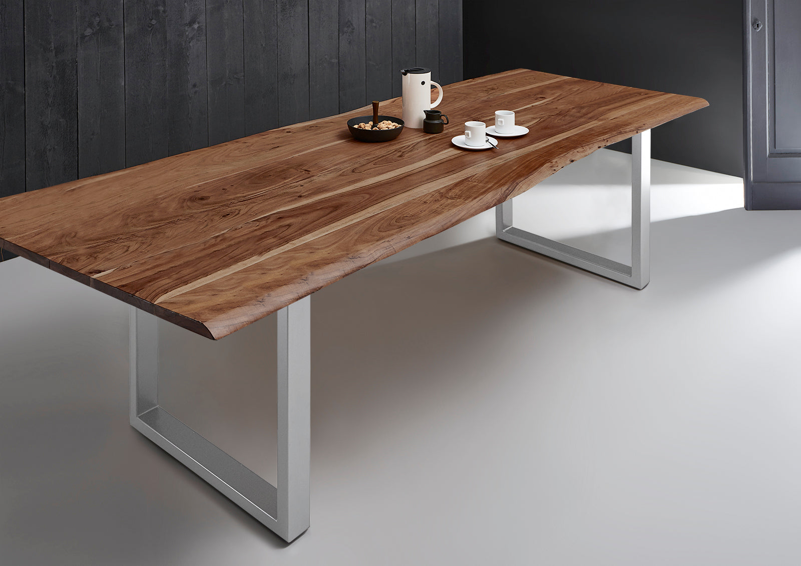 #nussbaumfarben #280x100 #u-gestellsilber