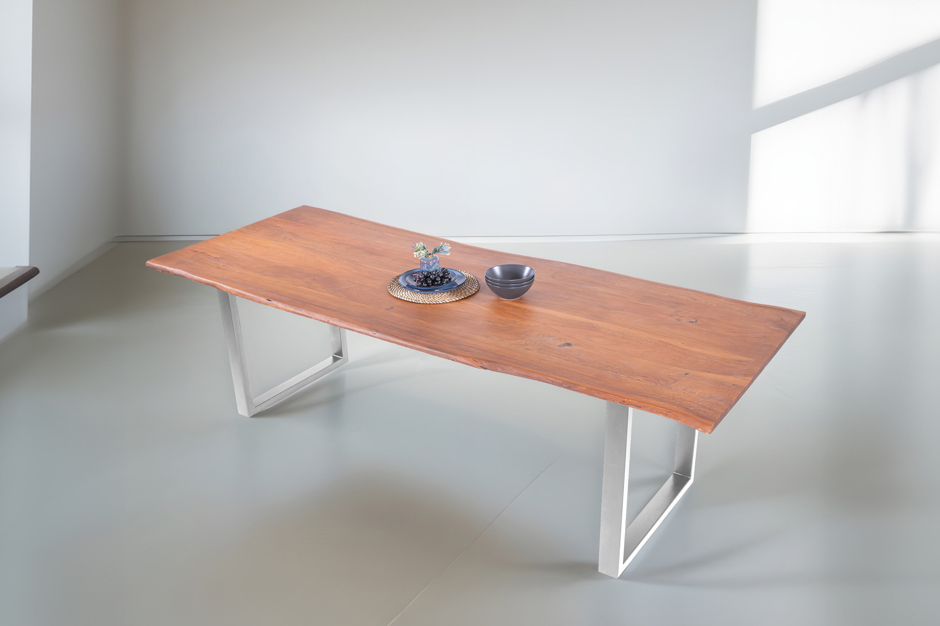 #nussbaumfarben #280x100 #u-gestellsilber