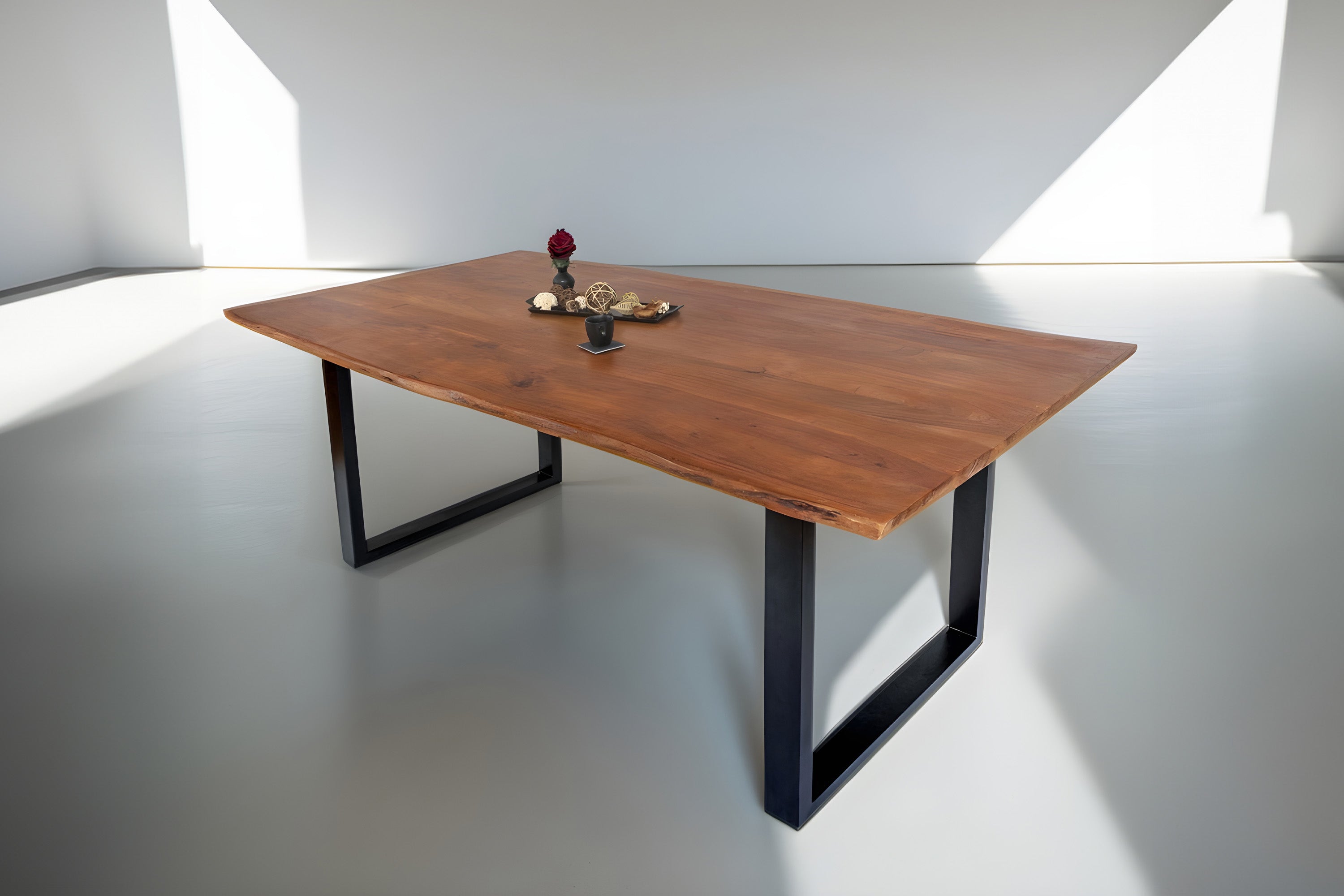 #nussbaumfarben #220x100 #u-gestellschwarz